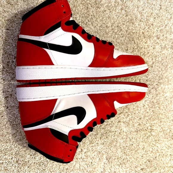 AUTHENTIC 2013 Jordan Retro 1 Chicago GS Sz 6.5/Women’s Sz 8 - Picture 6 of 9